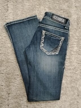 Rock & Roll Cowgirl Aztec Embroidered Low Rise Bootcut Jeans